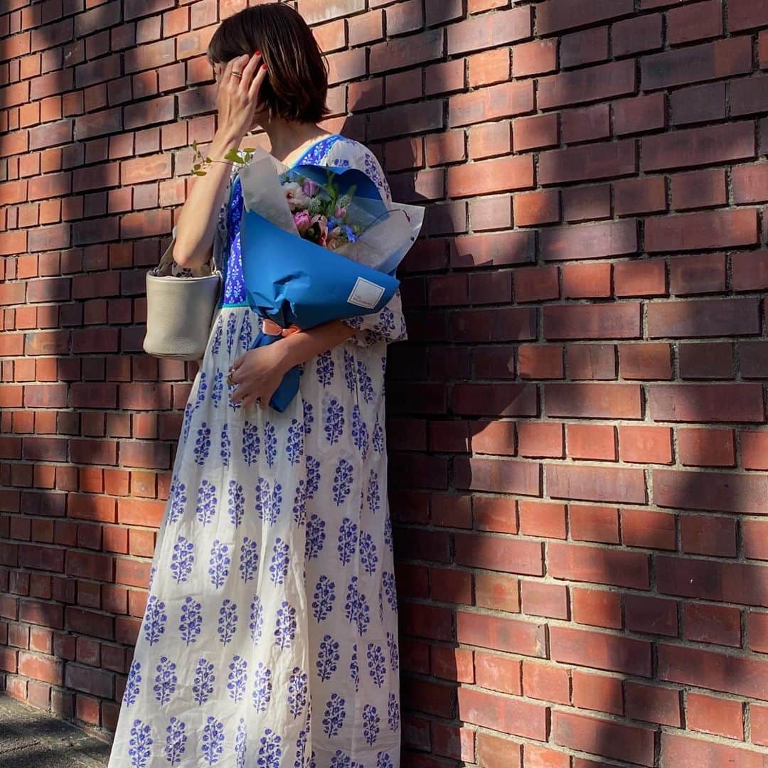 美生のインスタグラム：「👗 @pasand_by_nequittezpas  💐 @the_neighbors_kobe  ⁡ ⁡ 4/19から始まる 神戸大丸のPOPUPに先駆けて ヌキテパのドレスを着て 展示会へお伺いしました♡ ⁡ 素敵なドレスがズラリと並んでいて 心が躍りました🩰 ⁡ きっと皆さんもお気に入りのドレスに 出会えるはず♡ ⁡ Pasand by ne Quittez pas 📍大丸神戸店 3階東エスカレーター横 イベントスペース 【期間】4/19~7/10 ⁡ ⁡」