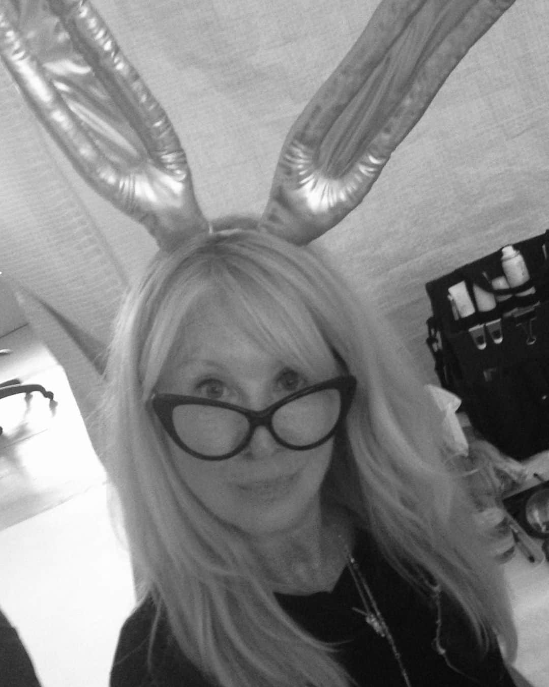 ValGarlandのインスタグラム：「Only Have Ears For You🐰🐰🐰🐰」
