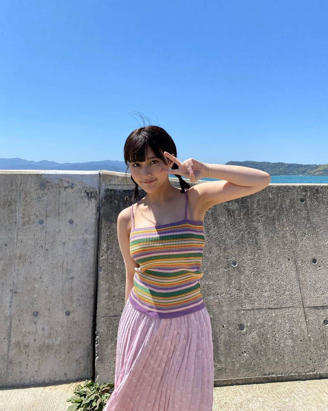 田中美久さんのインスタグラム写真 - (田中美久Instagram)「釣り糸壊してしまって何にもお魚さん釣れなかったけど誌面を見たファンさんは釣れたらいいな…とか思います。　#漁師   #BOMB 5月9日表紙発売 #田中美久　#雑誌　#釣り」4月9日 17時31分 - mikumonmon_48