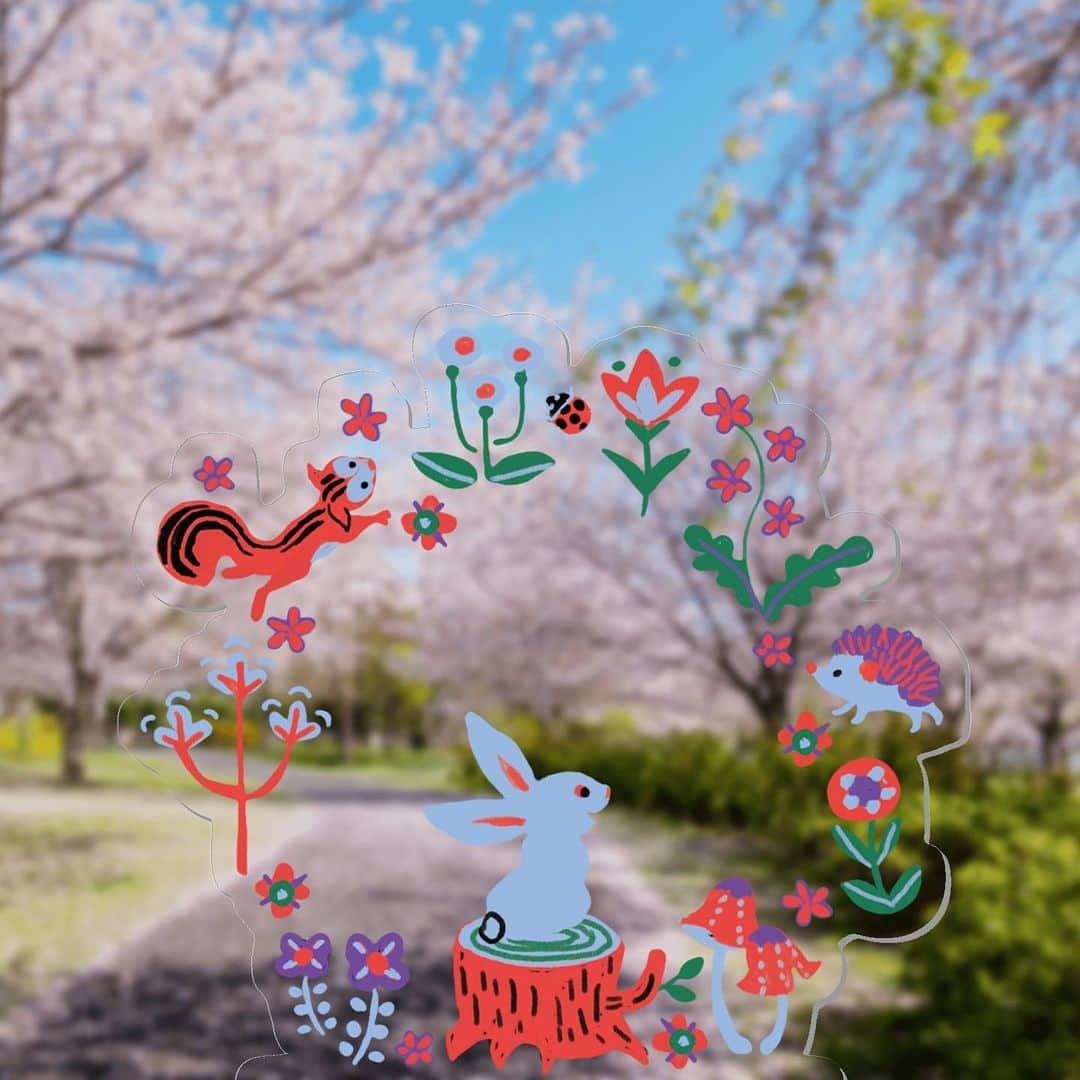 おおで ゆかこのインスタグラム：「#SUZURIのビッグセール (~4/16(sun)23:59)が始まりました。【最大1000円 OFF】 suzuri.jp/Oderon86 セールに合わせてアクリルスタンドなどを追加しました！ よろしければ覗いてみてください✨」