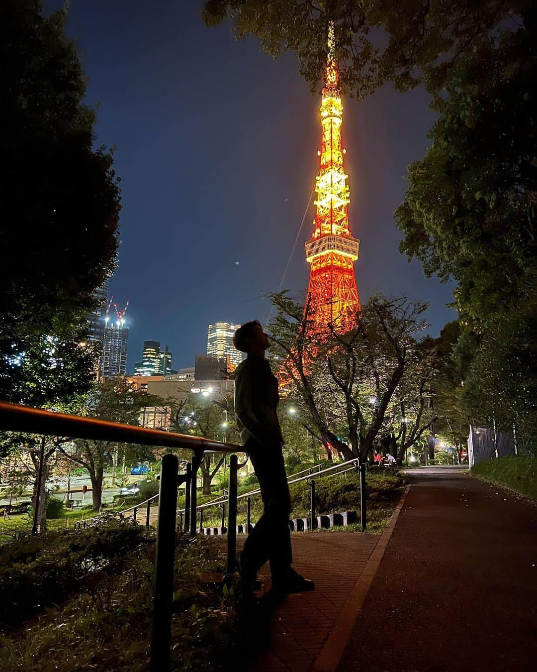 ファン・グァンヒさんのインスタグラム写真 - (ファン・グァンヒInstagram)「good night」5月8日 22時32分 - prince_kwanghee