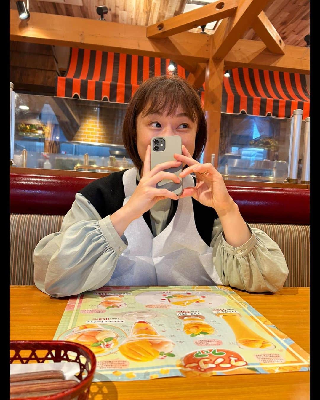 倉本一真さんのインスタグラム写真 - (倉本一真Instagram)「約3ヶ月ぶりに 家族でのんびり👨‍👩‍👦」5月8日 21時21分 - kazumakuramoto
