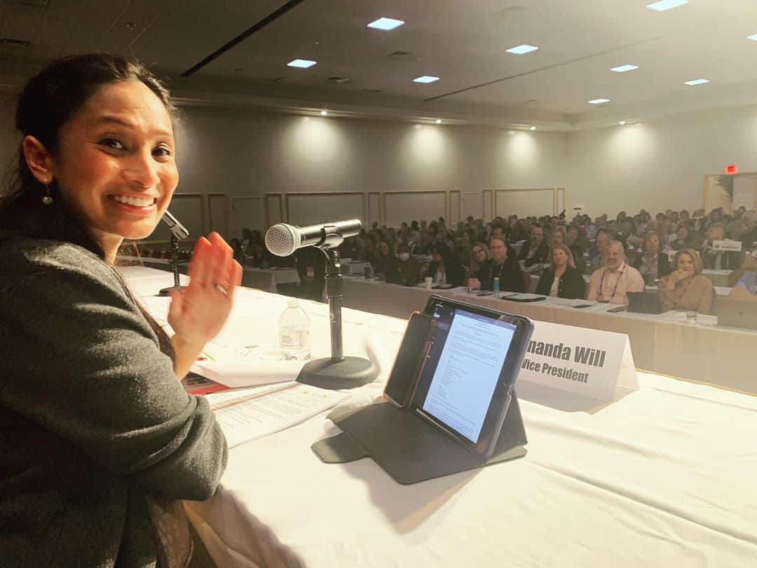 アマンダ・エボラさんのインスタグラム写真 - (アマンダ・エボラInstagram)「From my VP Report: “It’s ...