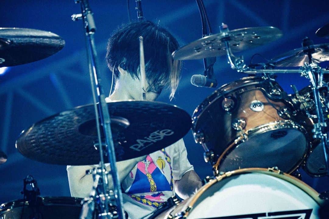 桜井誠のインスタグラム：「2023.5.7 VIVA LA ROCK2023 photo by @ayumu10.18」