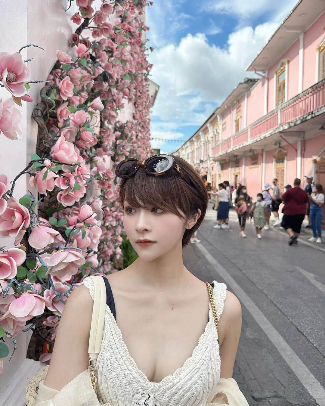 荒谷柚風さんのインスタグラム写真 - (荒谷柚風Instagram)「Old town🇹🇭❤️‍🔥 . #パトンビーチ #オールドタウン」5月8日 22時21分 - yuzzz1111