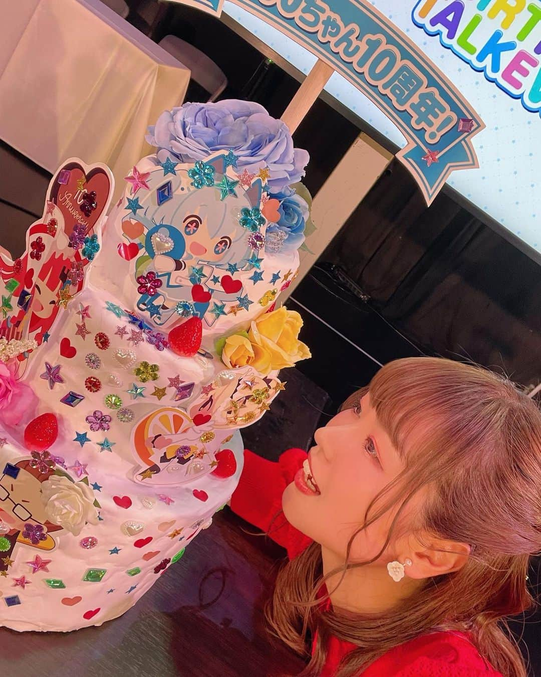 渕上舞さんのインスタグラム写真 - (渕上舞Instagram)「『1000ちゃん10周年記念バースデーイベント』ご来場ありがとうございました！！  #1000ちゃん #クレイケーキ #渕上舞」5月8日 13時43分 - mai_nstagram0528