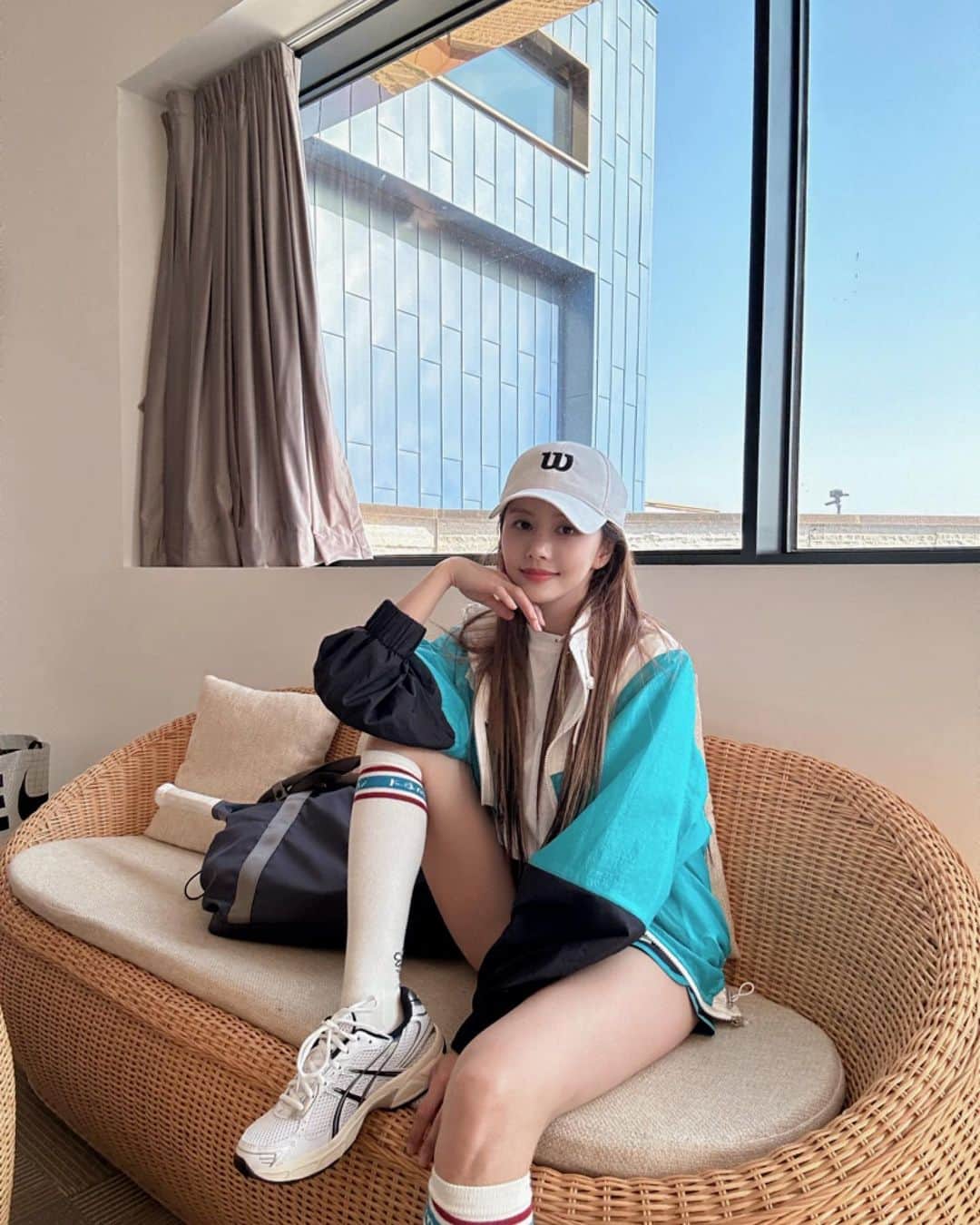 ハン・ボルムのインスタグラム：「#테니스 🎾」