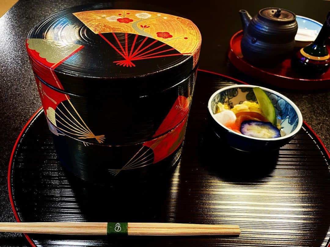 岩下尚史のグルメインスタ