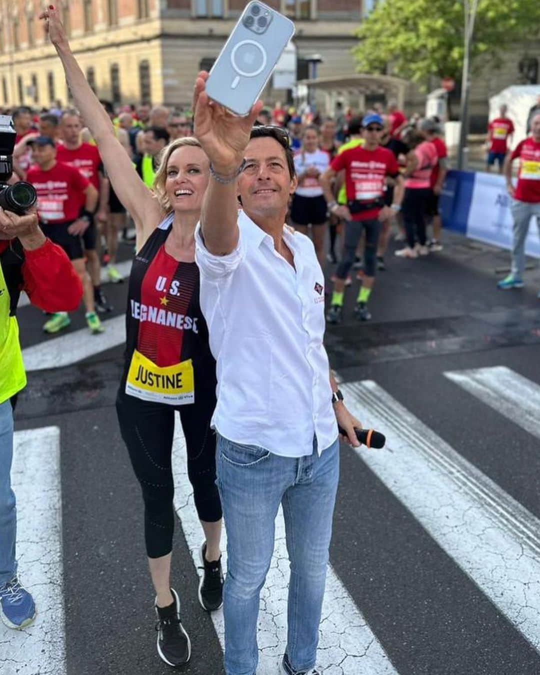 ジャスティン・マッテラさんのインスタグラム写真 - (ジャスティン・マッテラInstagram)「Non c’è niente di meglio che celebrare il tuo compleanno con una bella gara! 🤪🏃‍♀️ Oggi alla #stralegnanese ho fatto la madrina praticante(autografi, foto e corsa 😝) . Alla fine ho chiuso i 7.4 km in 37,5 arrivando 6^ delle donne e 1^ di categoria! Alla grande. Grazie @luca.roveda65 @robertotaverna @giannidol @uslegnanese1913 @manlio.danelli #runningskull e la città di Legnano che, in quest’ultimi anni è diventata anche un po’ mia❤️!  @brooksrunningit   👟 #run #runner #running #fit #runtoinspire #furtherfasterstronger #nevernotrunning #seenonmyrun #trailrunner #runchat #runhappy #instagood #time2run #instafit #happyrunner #runners #photooftheday #trailrun #fitness #workout #cardio #training #instarunner #instarun #workouttime #infinitejoggers」5月8日 15時41分 - justineelizabethmattera