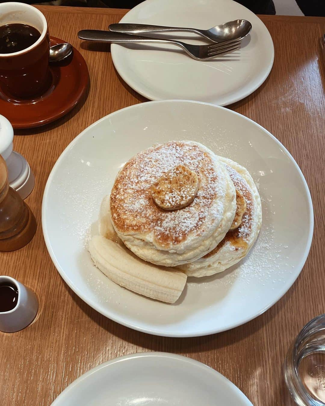 HANAのインスタグラム：「😋🍴♡」