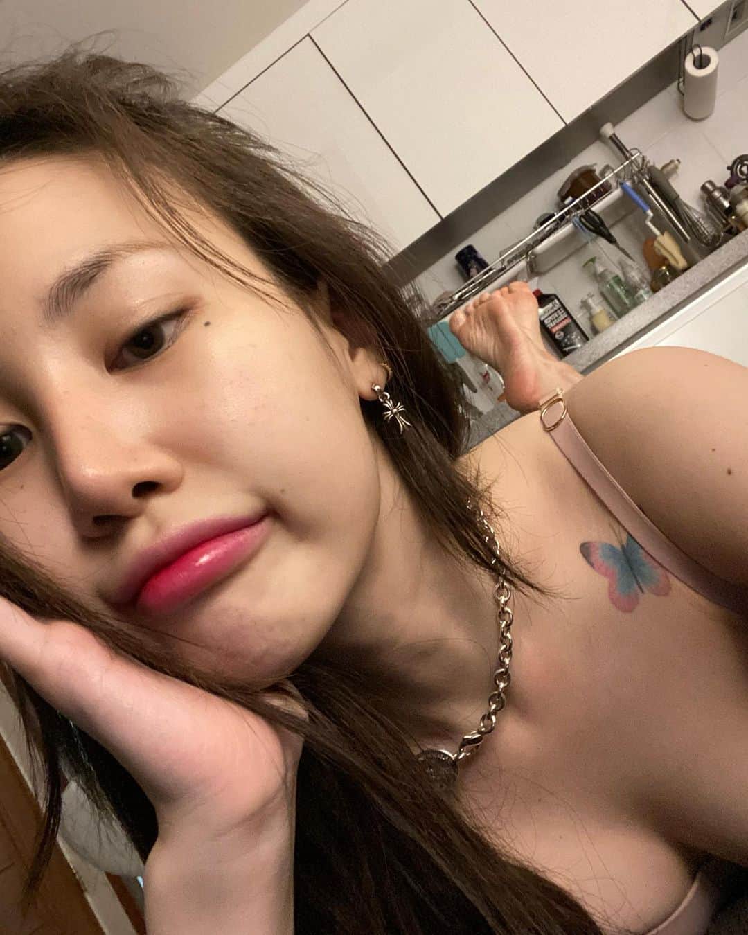 パク・ジミン のインスタグラム：「굳 아침」