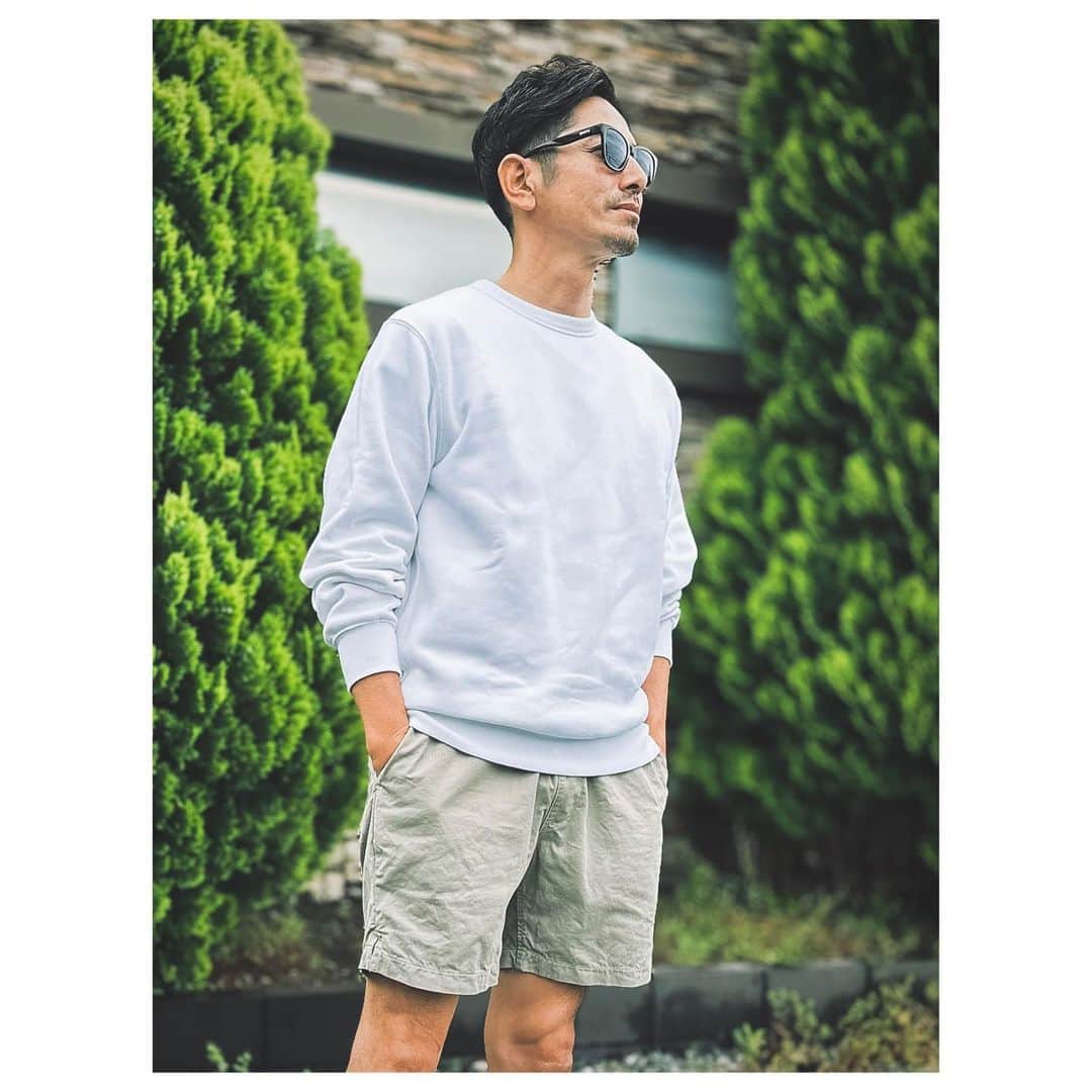 肥野竜也さんのインスタグラム写真 - (肥野竜也Instagram)「＂今年の＂ @savekhakiunited 毎年一つはゲットしている短パン…形や色味や素材感がめちゃくちゃ好み。 今年はベージュに薄らニコちゃんマークw ⁡ #短パン #ショートパンツ #メンズファッション #メンズカジュアル #ファッション #私服 #パパコーデ #メンズモデル #savekhakiunited #mensfashion #menstyle #fashion」5月8日 17時56分 - tatsuya_hino