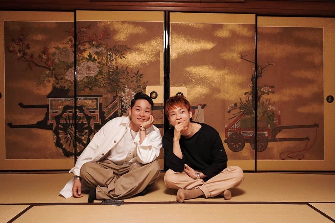 FUKAMIさんのインスタグラム写真 - (FUKAMIInstagram)「京都のYouTubeやっとアップされました❤️ 京都の『ひいらぎや』という由緒正しい旅館に、お友達みーーーんなで泊まりましたw」5月8日 20時09分 - stylist_fukami