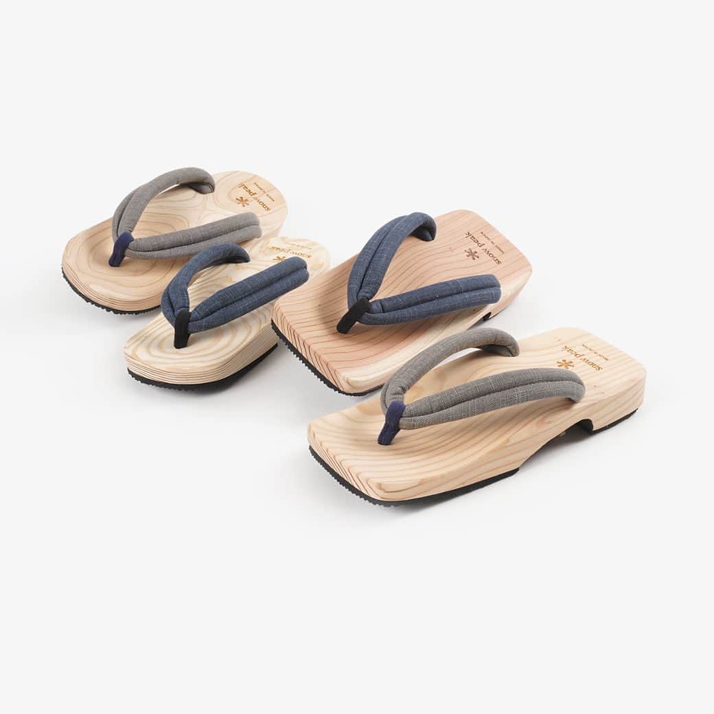 KICKS LAB. [ Tokyo/Japan ]のインスタグラム：「SNOW PEAK l "SP MEN'S HITA GETA" "SP WOMEN'S HITA GETA" "MADE IN JAPAN" l Available in Store and Online Store. #KICKSLAB #キックスラボ」