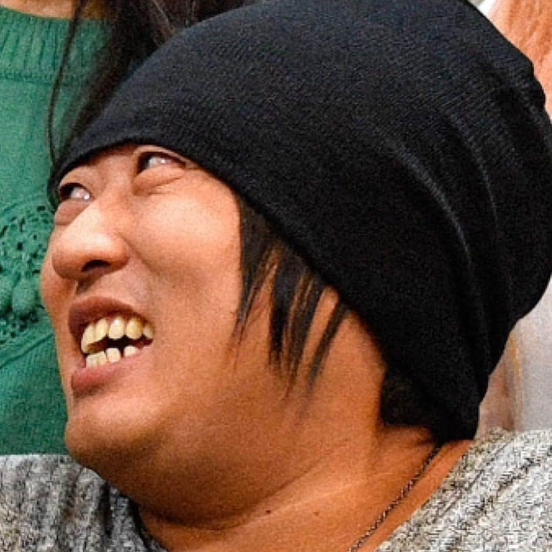 クリエイターズ・ファイル公式（ロバート秋山）のインスタグラム