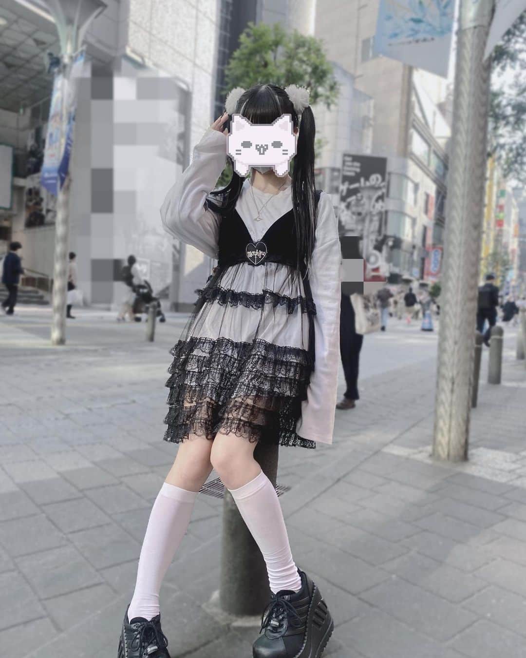 黒栖まゆきのインスタグラム：「ぜんしんです」