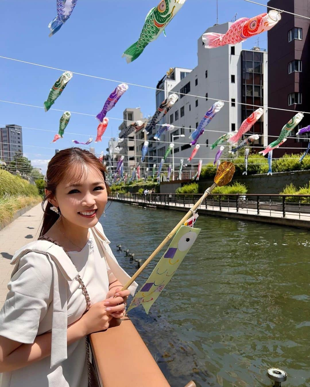 河内麻沙美さんのインスタグラム写真 - (河内麻沙美Instagram)「#こどもの日 🎏 ． ． 大きくなったなぁ👦🏻💓 まだまだ泣き虫で、甘えん坊だけど、いろーんなことができるようになって、ママは毎日感動だよ❤️ ． GWはたくさん子供たちと遊べました👏🥰 ． #かぶと#五月人形#男の子#２児のママ」5月8日 19時49分 - masamikouchi