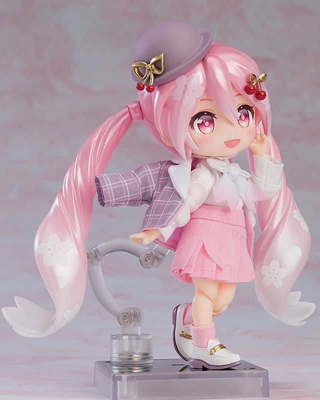 Tokyo Otaku Modeさんのインスタグラム写真 - (Tokyo Otaku ModeInstagram)「Everyday is hanami day with Sakura Miku 🥰🌸  🛒 Check the link in our bio for this and more!   Product Name: Nendoroid Doll Sakura Miku: Hanami Outfit Ver. Series: Character Vocal Series 01: Hatsune Miku Product Line: Nendoroid Doll Manufacturer: Good Smile Company Sculptors: Udono Kazuyoshi, SELECT D Cooperation: Sawada Koubou, Nendoron Outfit/Pattern Design: Kazumi Oka Specifications: Painted, articulated, non-scale plastic figure Other Materials: cloth, magnets, plastic Height (approx.): 140 mm | 5.5" Set Contents: ・Figure ・Blouse ・Skirt ・Jacket ・Underwear ・Hat ・Bag ・Shoes (with magnets in soles) ・Socks ・Interchangeable hand parts (pointing hands (left/right), bag-holding hand (right)) ・Magnetic base (for magnetic soled shoes) ・Articulated stand  #nendoroid #nendoroiddoll #sakuramiku #hanami #hatsunemiku #miku #goodsmilecompany #tokyootakumode #animefigure #figurecollection #anime #manga #toycollector #animemerch」5月8日 20時00分 - tokyootakumode