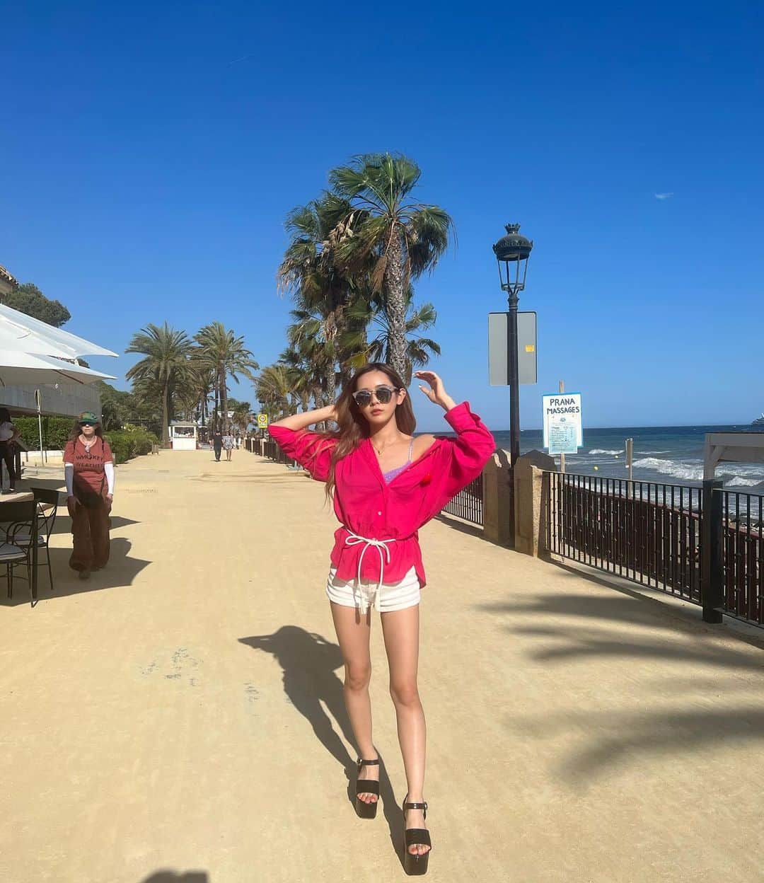田村月光（ツッキー）のインスタグラム：「𝐈𝐧 𝐒𝐩𝐚𝐢𝐧  𝐌𝐚𝐫𝐛𝐞𝐥𝐥𝐚🌺🌺🌺 #spain #marbella」