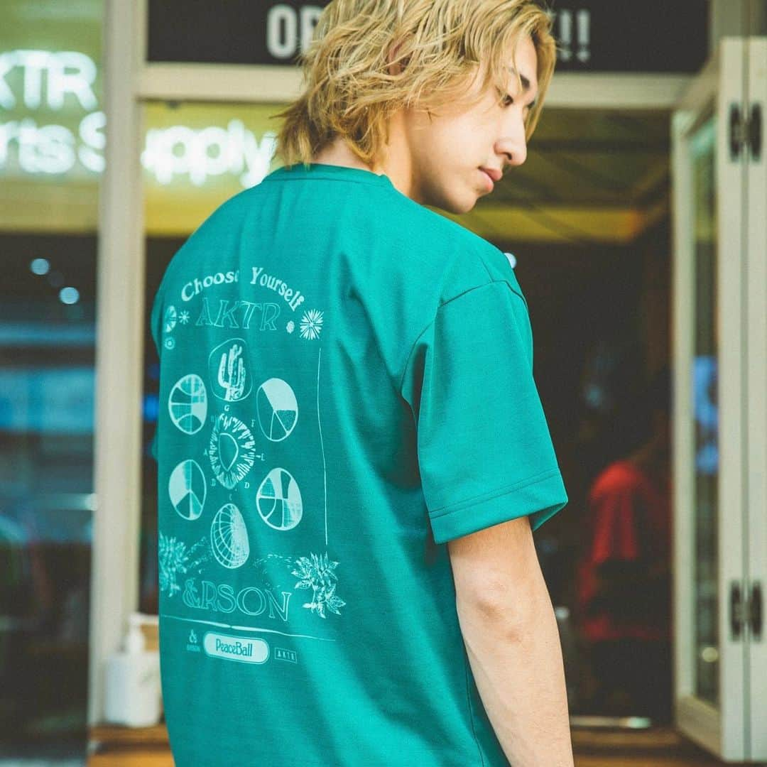 ともやんさんのインスタグラム写真 - (ともやんInstagram)「&RSON × AKTR🏀 &RSON初のコラボ✨👖 5月20日にPick up Game 🏀 泉南ロングパークでプチイベントします✌️ 詳細は @andrson_official  @aktr_official  から👍  #andrson #AKTR #andrsonAKTR #PEACEBALL #Basketball」5月8日 20時04分 - tmyndayo