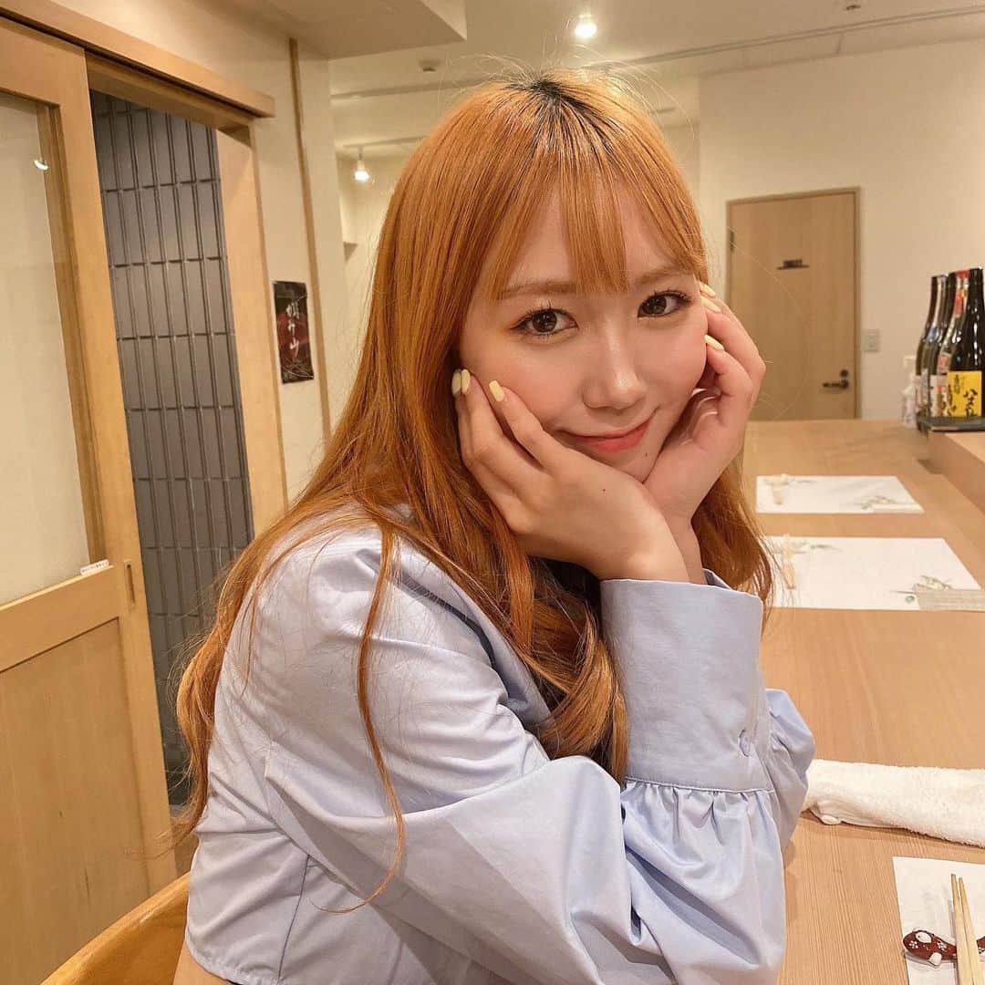杉山優華のインスタグラム：「🐟🍅🍖 . . . . 池尻大橋駅から徒歩3分のスペシャルな日本料理屋「ぶたごりや」さんへ行きました😳✨ . . どのお料理も全てがスペシャル😢✨✨店長さんが毎日市場で仕入れている新鮮なお魚やお野菜を使って調理されていて、一口一口おいしくて感動しました😢✨ . . 最後の土鍋のわかめごはん、、毎日食べたいです🍚🍚 2、3日に一度、仕入れている物が変わるのでメニューが変わるそうです😳 店長さんも楽しくて何回も大爆笑した😂😂 また行きます、みなさんも是非！！全力でおすすめしたいお店です☺️✨ . . . PR @butagoriya #池尻大橋　 #和食　 #中目黒　 #三宿　 #BUTAGORIYA #ぶたごりや」