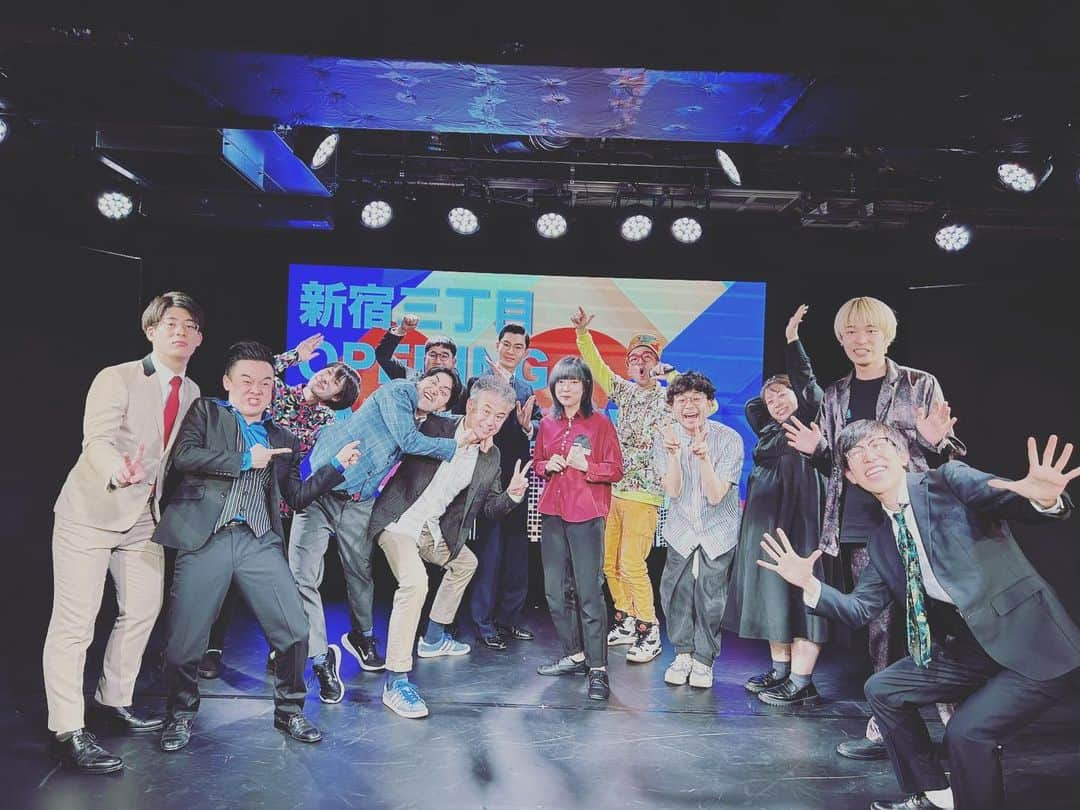 シオマリアッチさんのインスタグラム写真 - (シオマリアッチInstagram)「『シアターマーキュリー新宿』 OPENING  1MONTH  LIVE ありがとオーン!ございました😎✨  いやーまさかの出来事👀💦 間違いなく今日は、伝説の1日となったでしょう🙌🏻  その様子をぜひ配信でご確認下さい！⬇️⬇️  配信🎫 online-ticket.yoshimoto.co.jp/products/1mont…  #無尽蔵 #スクースクータイム #ひかるぶんどき #車海老のダンス #シオマリアッチ #駆け抜けて軽トラ #マリオネットブラザーズ」5月8日 20時50分 - shiomariacchi