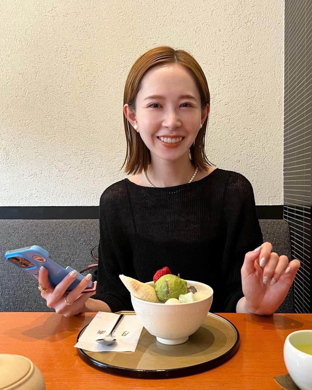 はれこのインスタグラム：「京都！ 久しぶりのあんみつ！ 京都の甘味処で1番好きな月ヶ瀬さん(堺町店)へ🍵 ここのあんみつは寒天がめちゃくちゃ美味しい  お土産屋さんでハムスターモナカを見つけて即買い🐹 店頭の説明書きに 『ハムスター6匹』って書かれているのが愛おしすぎました  神戸・京都の旅行まとめはTwitterに投稿しました🧳 そちらもぜひ🤍 IDはinstagramと同じです〜  #はれことGW #はれことあんみつ  #京都観光  #京都旅行  #京都旅」