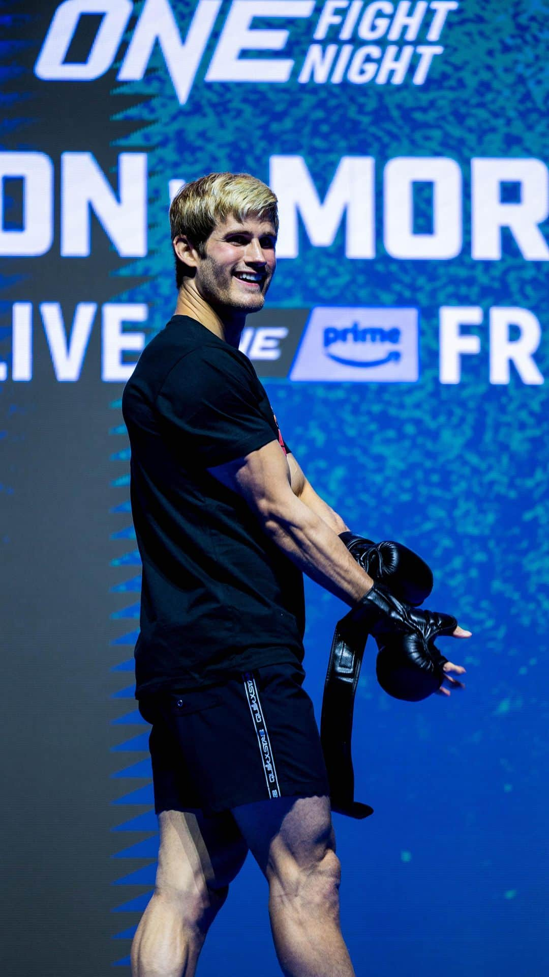 セージ・ノースカットのインスタグラム：「Sage Northcutt at ONE Championship Open Workout // May 3rd, 2023 - Denver, CO  Shooting for @ag.fight / @pximages.photo」