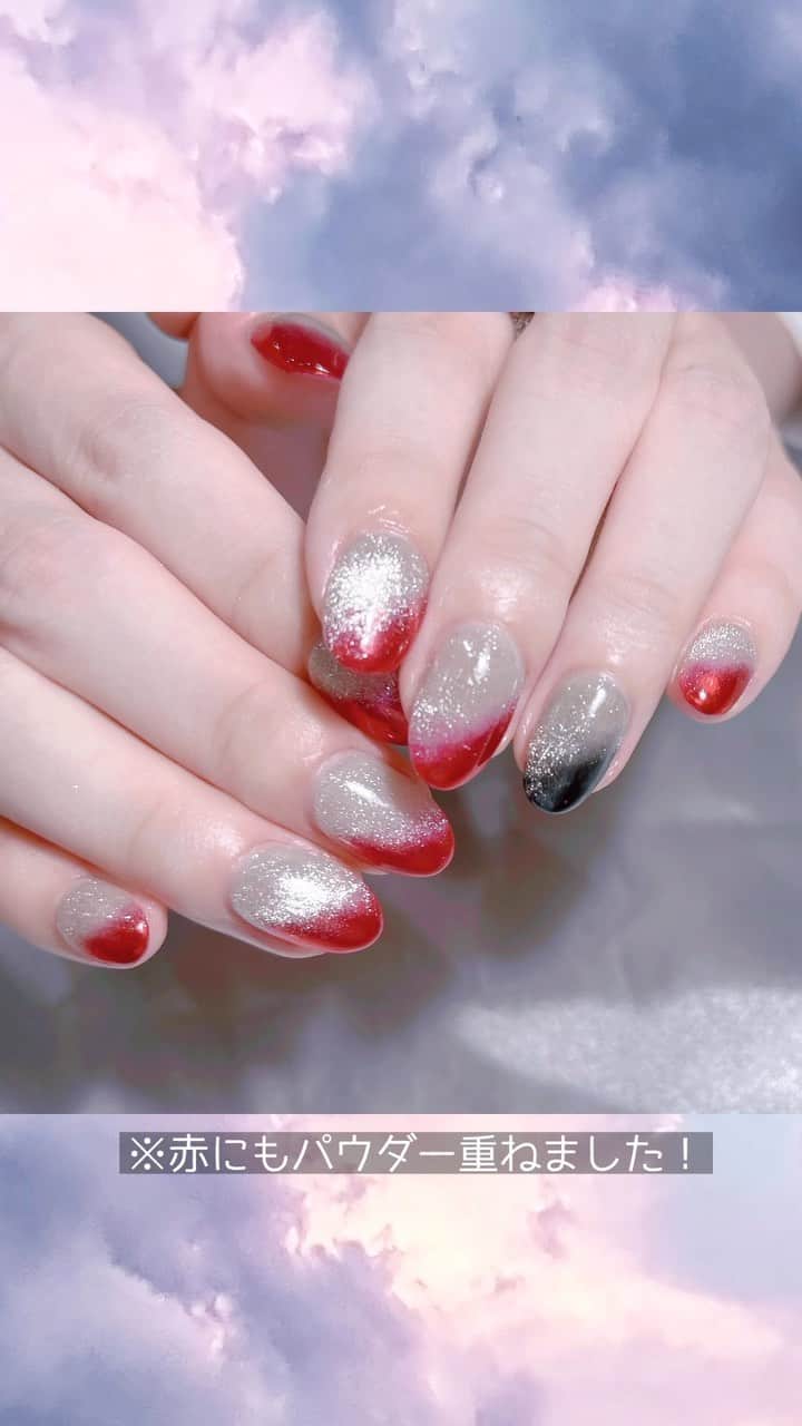 なかやまちえこのインスタグラム：「マグネットグラデーション💅⠀ ⠀ デザインはイメージお伺いしました！⠀ @aby_sharenail ⠀ @pregel.jp @kimacat_betty ⠀ #nail #nails #nailart #ネイル #美甲 #ネイルアート  #japanesenailart #manucure #japanesenails #manicurist #gelnails #أظافر #네일아트 #미용  #เพ้นท์เล็บ #artedeuñas #เพ้นท์เล็บเจล #ジェルネイルデザイン #ネイルデザイン #nagelkunst #マグネットネイル #magneticnails」