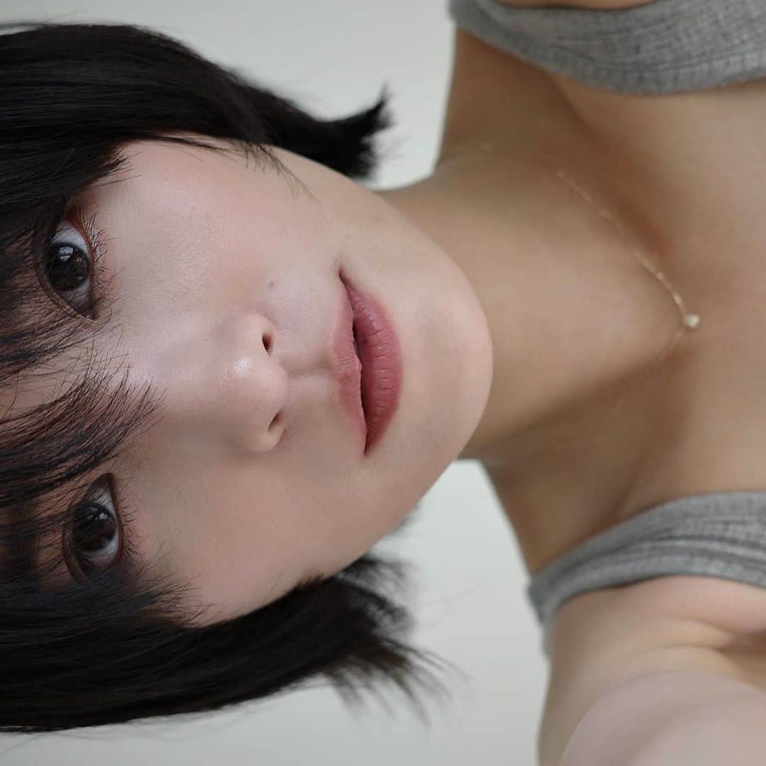 吳子霏（Ellen Wu）のインスタグラム：「👽💤」