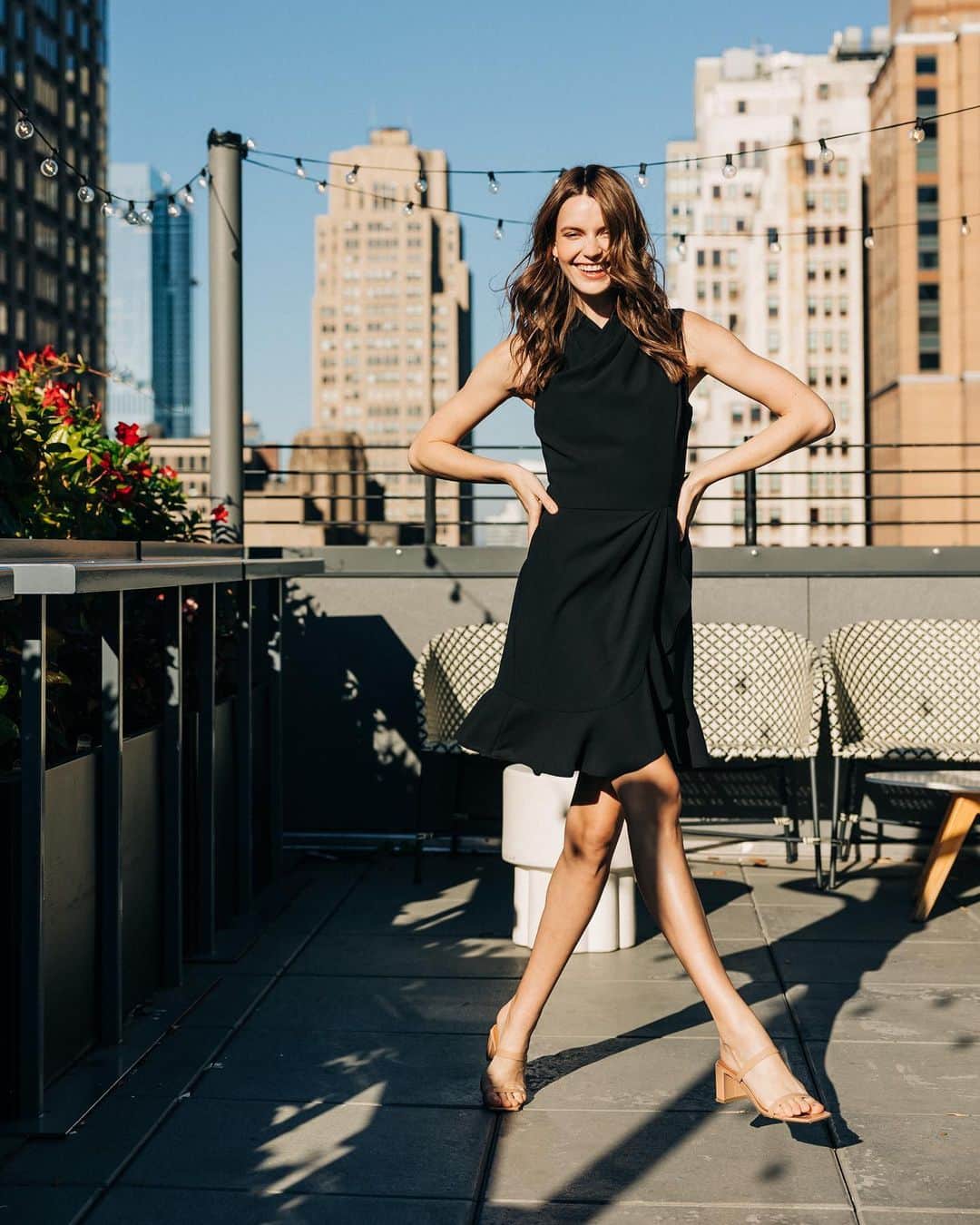 のインスタグラム：「The LBD  you can’t live without 🖤」
