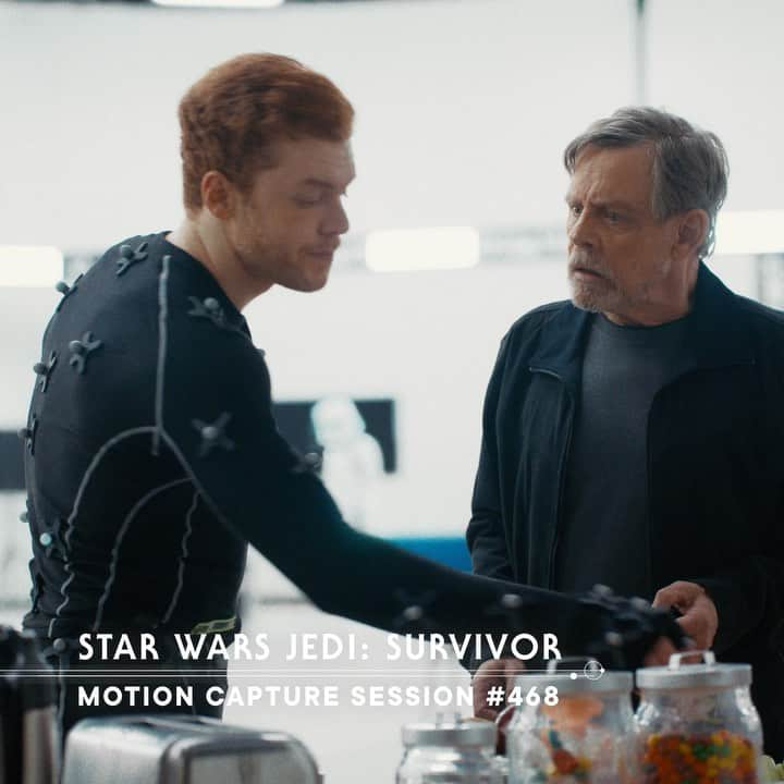 キャメロン・モナガンのインスタグラム：「May the 4th be with all of us, but especially @markhamill.  @starwars @eastarwars」