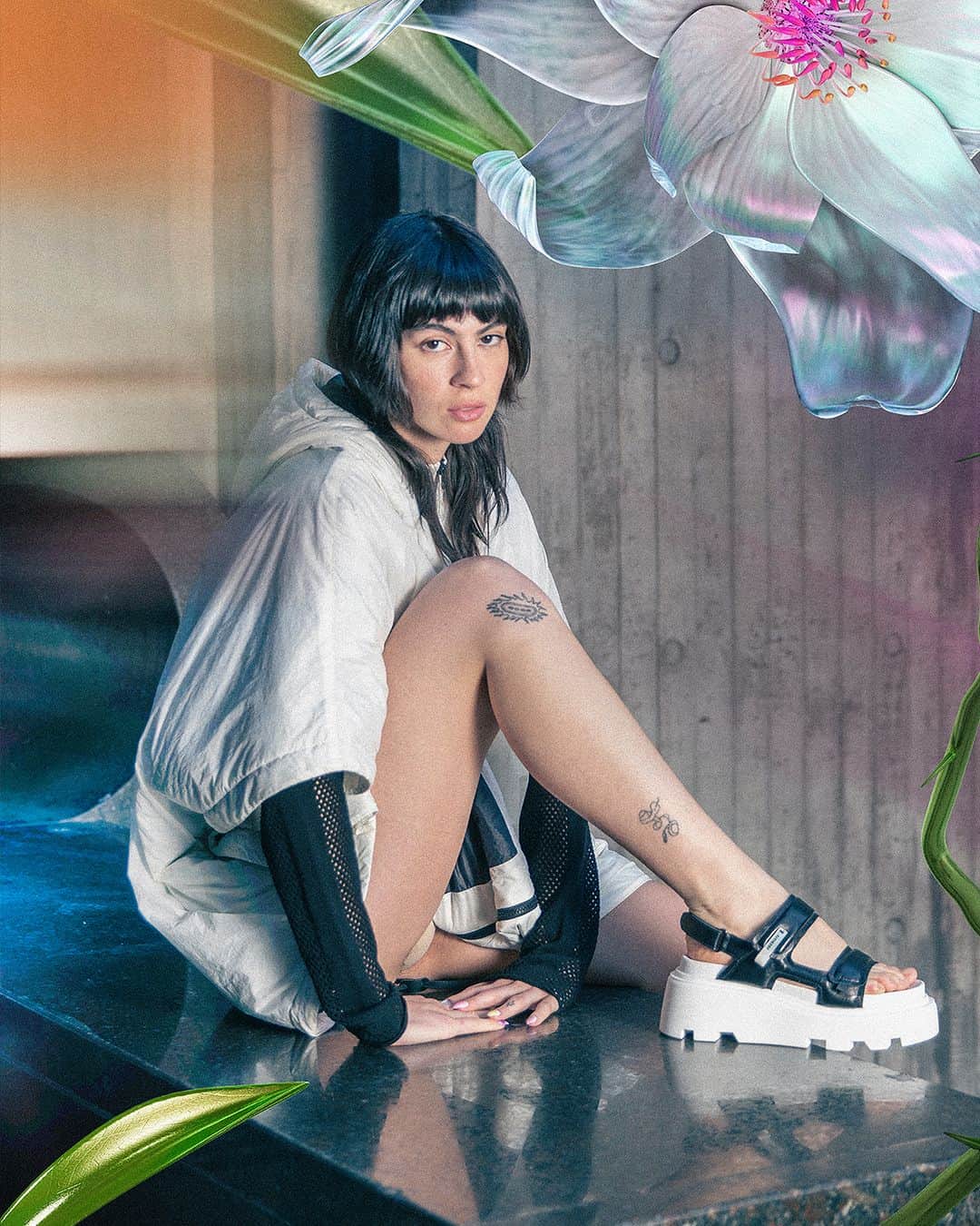 プレミアータのインスタグラム：「A distinctive shape and contemporary design. With a chunky sole and padded leather the new sandal is for that perfect go to look.  Tap or click link in bio #premiata #SS23」
