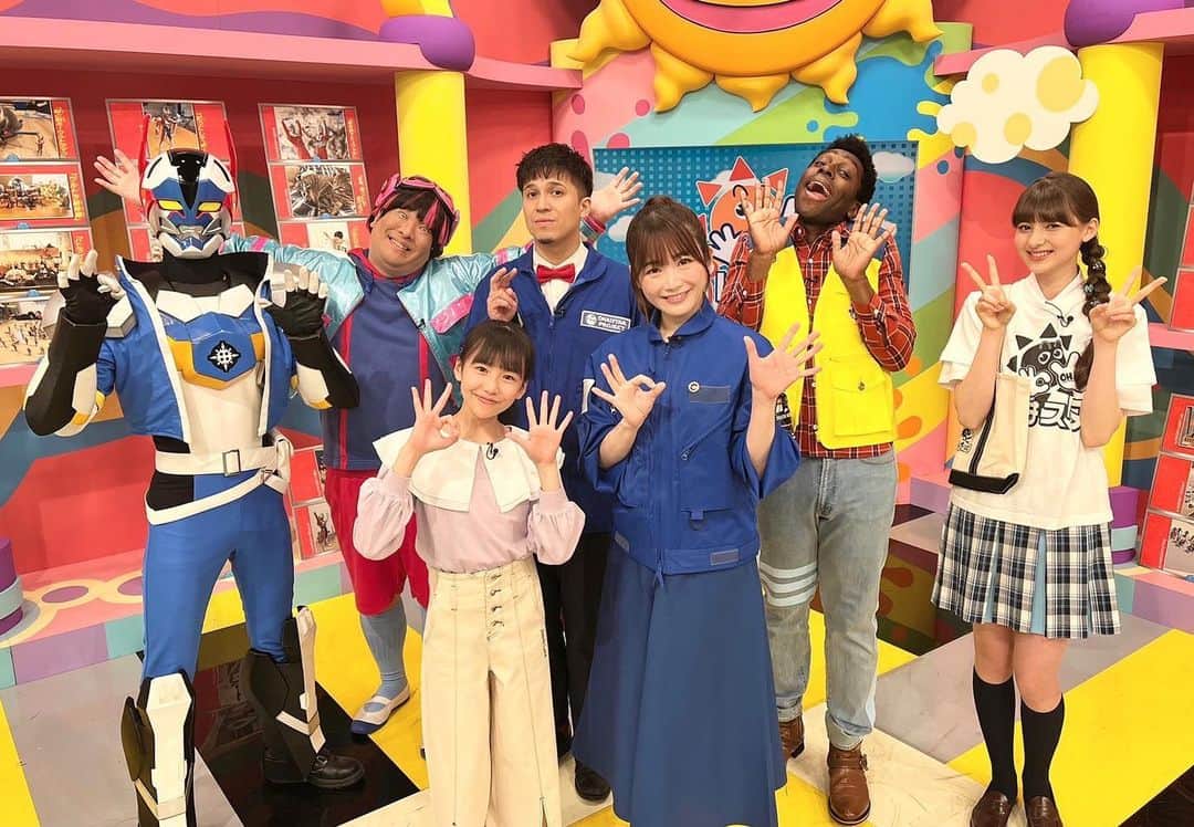 のインスタグラム：「. 5/2(火)朝7:05〜 『 #おはスタ 』  火曜日は、宇宙(チュー)ズデイ🚀  私、宇宙のおねえさん : レミねぇとしてスタジオへ！  おはスターレポートで、 ispaceさんの「HAKUTO-R」ミッション1 のレポートをお伝えしました🌕 残念ながらランダーは月に着陸は出来なかったけれど、 ミッション1 のデータや経験は素晴らしい成果であり、本当にすごい事を成し遂げているということや、 ミッション2に向けて諦めずに挑み続ける姿！！ を子ども達に知ってほしかったので、 お伝えできて嬉しかったです✨  来年予定されているミッション2が楽しみです🚀  また、 日本宇宙少年団 東京日本橋分団 @yac_nihonbashi 分団員 かのんちゃんが、宇宙キャスターを目指す続きも放送されました🎤  毎週火曜日に、かのんちゃんがどんどん成長していく様子が放送されるので、ぜひ見守って下さいね✨  TVerで配信中です。 ぜひご覧ください👩‍🚀 ↓ https://tver.jp/lp/episodes/ep69azhakv  #宇宙ズデイ」