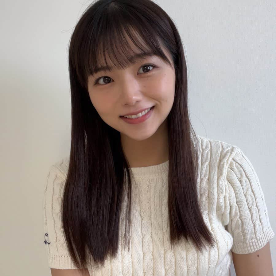 のインスタグラム：「． 寝癖 ．」
