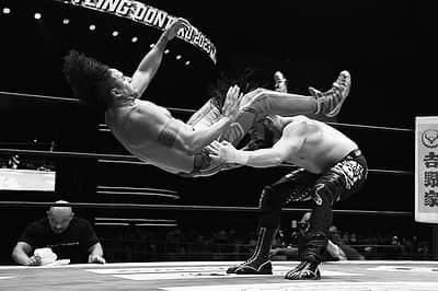 のインスタグラム：「Undeniable.  • #njdontaku #bulletclub #njpw #therebel」