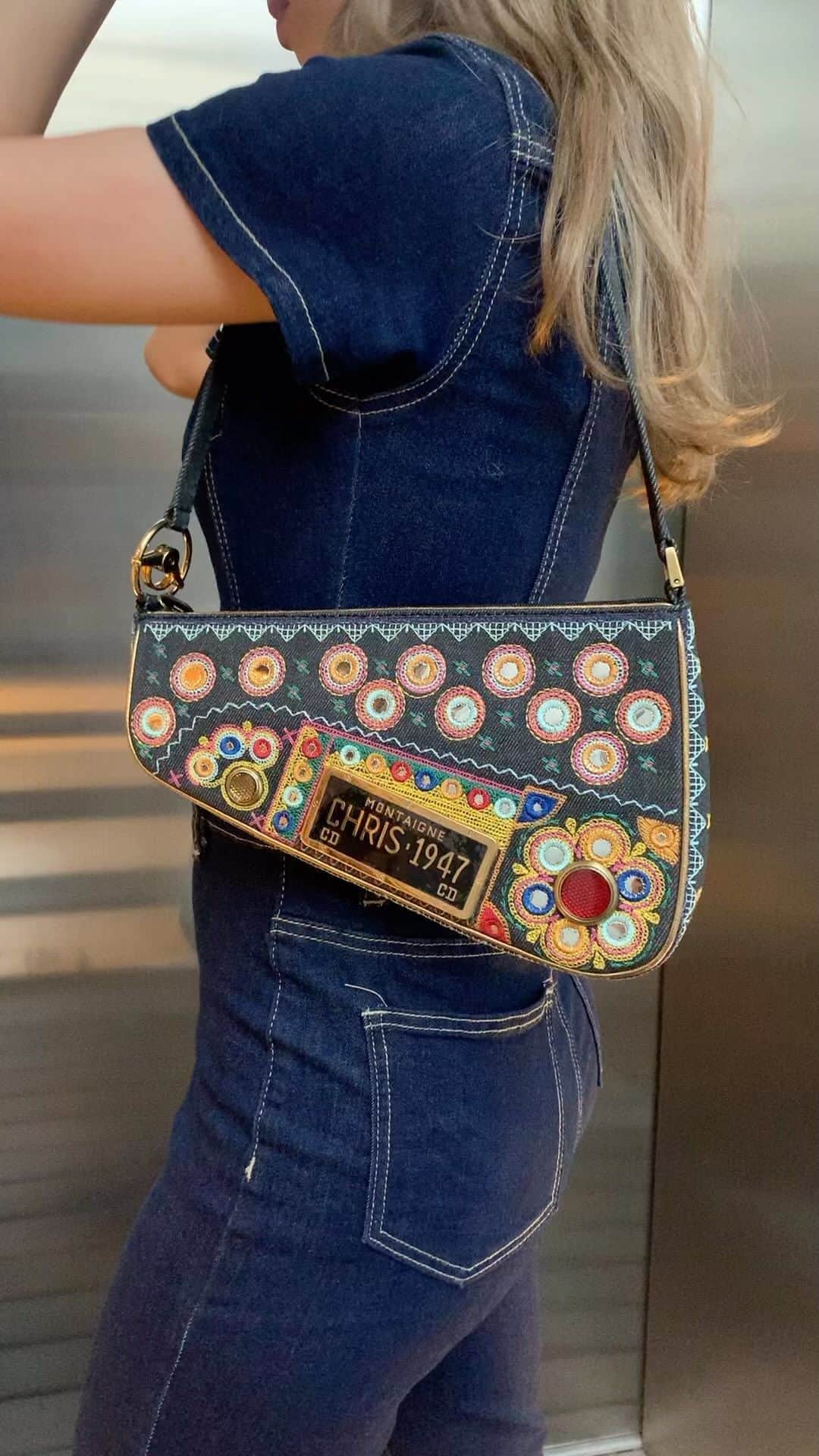 Vintage Brand Boutique AMOREのインスタグラム