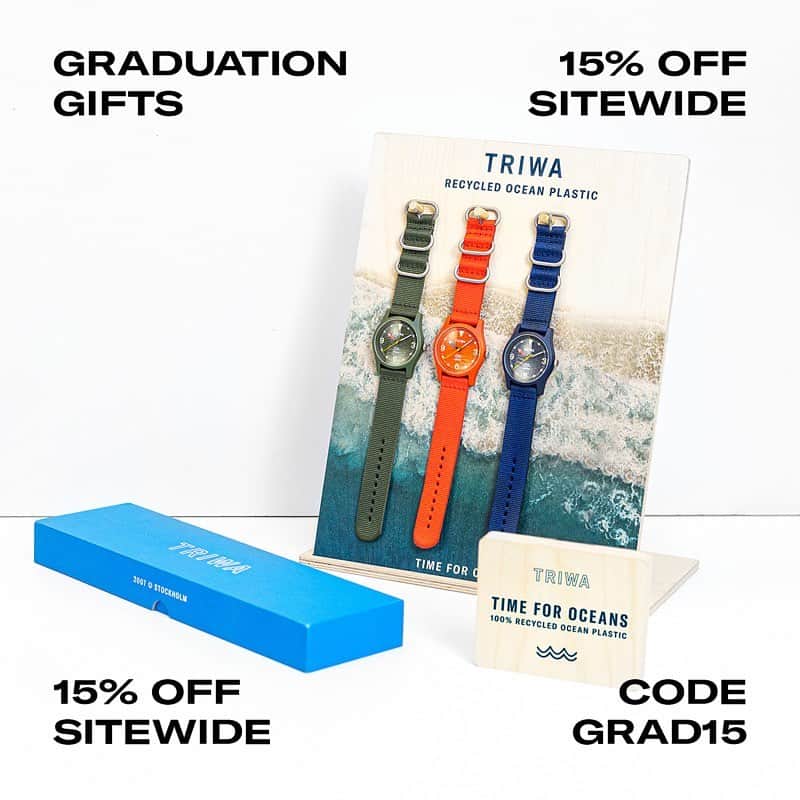TRIWAさんのインスタグラム写真 - (TRIWAInstagram)「🎓 Graduation is just around the corner, and what better way to celebrate this milestone than with a planet-friendly timepiece at 15% off? So whether you're heading into a new job, finished school, or just decided to travel through summer, these watches will stay on your wrist through thick and thin.   Use code: GRAD15 at checkout 👨‍🎓   PS. Deal ends on Sunday.」5月4日 18時18分 - triwa