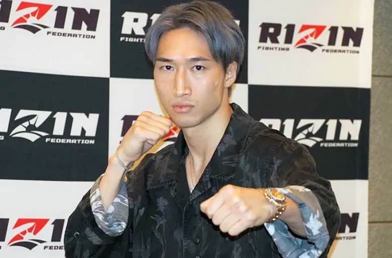 安保瑠輝也のインスタグラム：「wolf mode🐺」