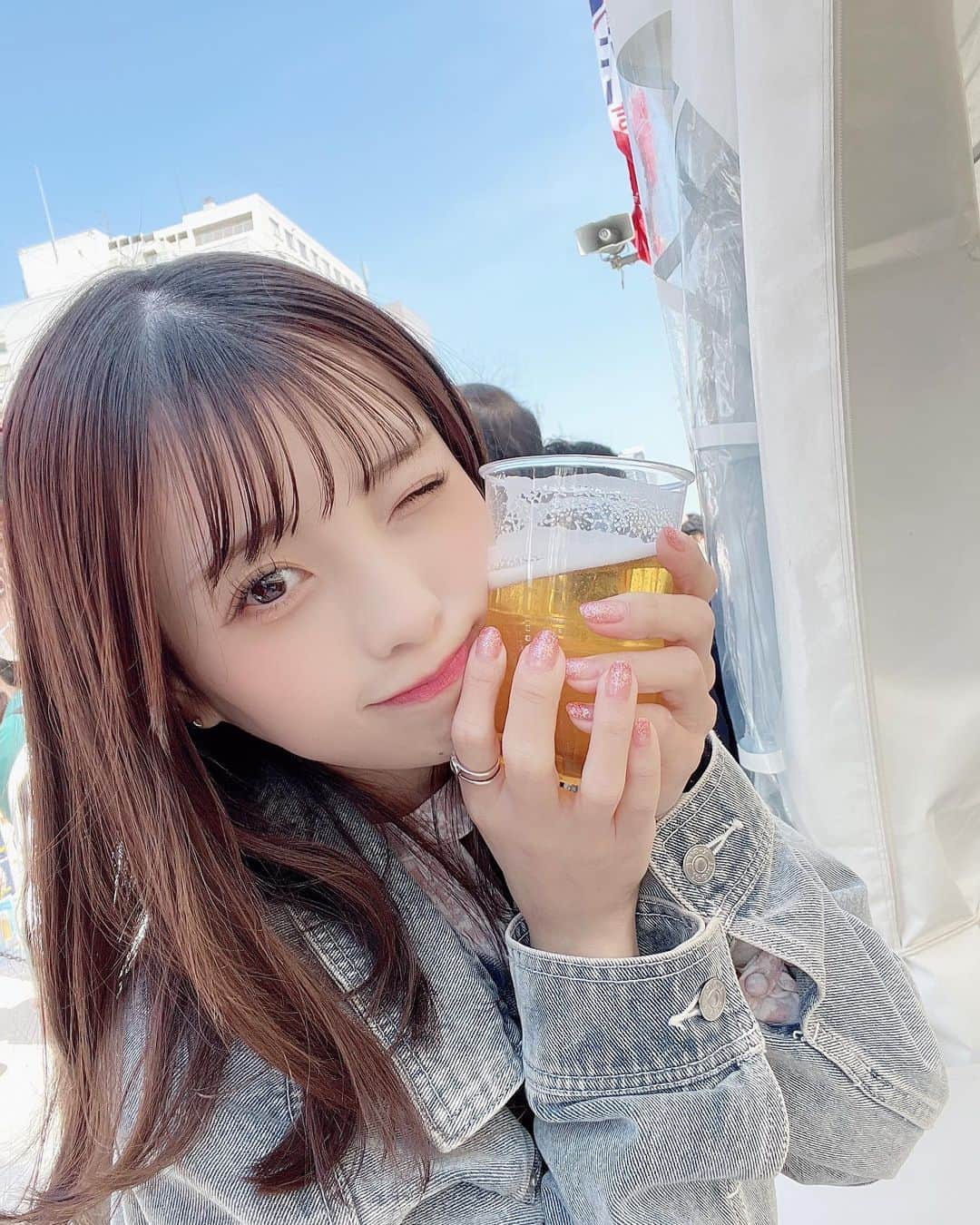 美咲優羽のインスタグラム：「. . .  一緒にカンパイしよ〜🤍 ゆーもお酒好きでたくさん飲めたら人生もう少しだけ楽しみ増えてたのかな〜🤭(今も楽しいけど) . . . #selca #selfie #셀카 #셀카그램 #today #ootd #dailylook #instagood #instalike #followme #自撮り女子 #自撮り #japanesegirl#japaneseidol#japanesegirls#粉我 #美白 #攝影#旅遊攝影 #拍攝#寫真#攝影日記#人像攝影#攝影師#互惠#拍照#台灣攝影師#人像摄影#攝影日常#札幌」