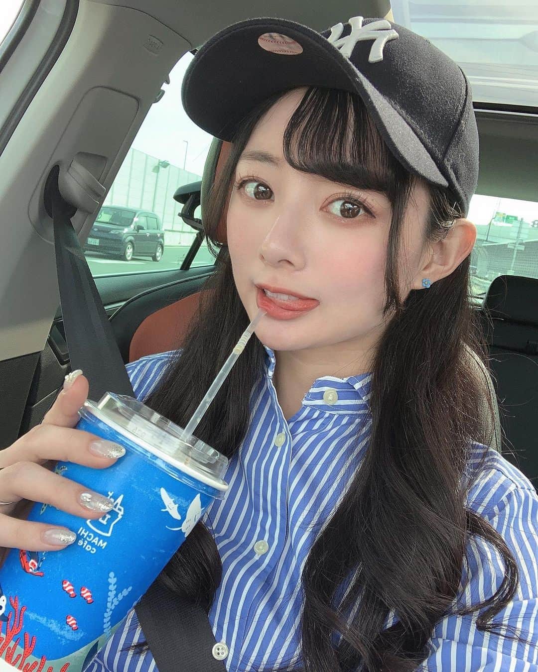 川村まりのインスタグラム：「大事な旅に出てます〜🚘 その為に @menard_t.kana さんに肌メンテしてもらって、調子バッチし！！！  皆様、GW楽しんでますかい」
