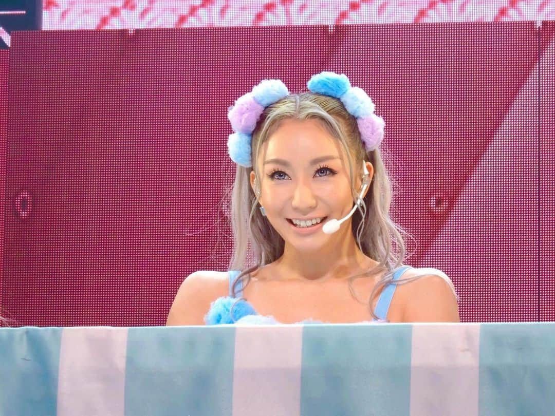 倖田來未さんのインスタグラム写真 - (倖田來未Instagram)「. angeL Tour 2023🩷 ⁡ Next 5/6 Fukushima! ⁡ #KODATOUR23 #kodakumi #倖田來未」5月4日 19時00分 - kodakumi_official