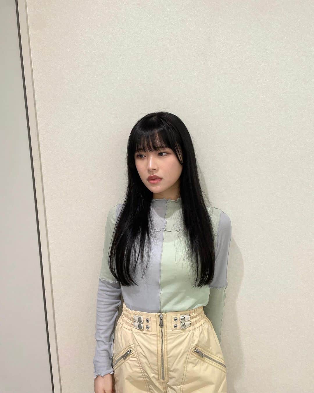 卯余野陽菜乃のインスタグラム：「暖かくなってきましたね☺︎ 布団からすぐ出られるのは夏のいいところ🛌  美容デイだった日 この間も行ってきました〜 まつげあげて、ホワイトニングして美容院の定番コース🌻  . .」