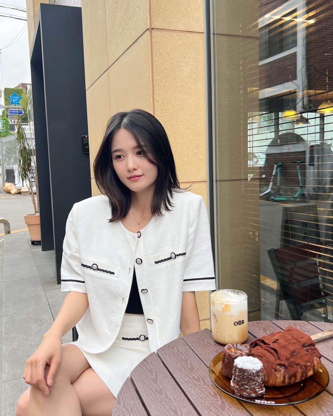 ナム・ボラさんのインスタグラム写真 - (ナム・ボラInstagram)「까눌레😘 맛있어!」5月4日 19時09分 - nambora