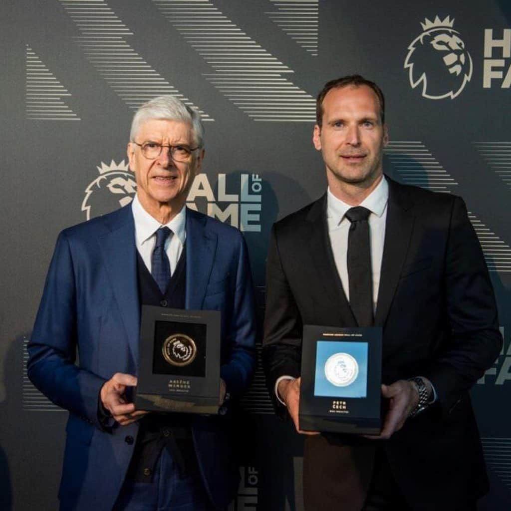 ペトル・チェフさんのインスタグラム写真 - (ペトル・チェフInstagram)「Thank you @premierleague @Arsenal @ChelseaFC  and all the fans for all the congratulations I have received. It’s the greatest honour to become a member of the Premier League Hall of Fame… Congratulations to @rioferdy5 , Tony Adams, Arsene Wenger and Sir Alex Ferguson for their achievements!」5月4日 19時10分 - petrcech