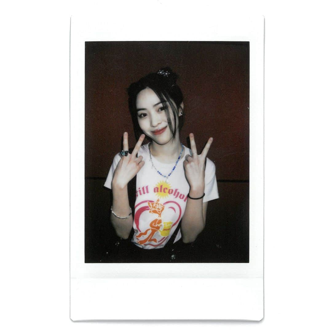 ITZYさんのインスタグラム写真 - (ITZYInstagram)「💗HAPPY CHILDREN'S DAY💗  📸 어린이날_있지가좍_비하인드.jyp  #ITZY #MIDZY  #HappyChildrensDay #어린이날 #있지가좍 #ITZYfamily」5月4日 19時15分 - itzy.all.in.us