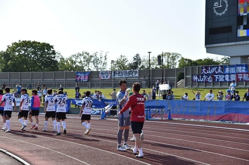 柴崎貴広さんのインスタグラム写真 - (柴崎貴広Instagram)「2023.5.4 vs SC相模原 1-1  急遽、カターレ富山での初めての出場になりましたが勝てずに残念です。 勝つこと(連勝)を目指して戦いましたが、引き分けという結果で、個人的には申し訳ない気持ちです。  また明日から良いトレーニングをして、みんなで同じ方向を向いて進んで行きたい思います。  今日も応援ありがとうございました！」5月4日 19時24分 - shibasaki26