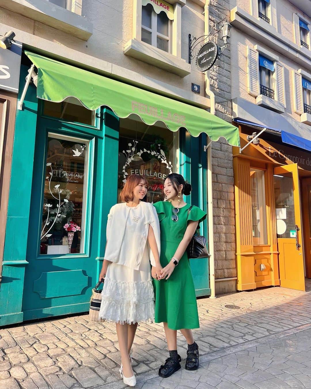 加藤里奈のインスタグラム：「⋆  数年ぶりの海外旅行、 いきたいところがありすぎて 夢が膨らむ𓏧😚❤︎  #ootd #fashion #instafood #instagram  #hairstyle #outfit #code #instafashion  #ファッション #撮影 #ヘアスタイル #ヘア  #コーディネート #コーデ #今日の服」