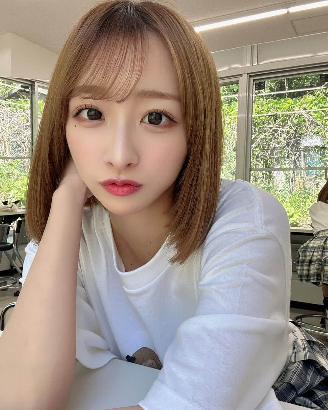 渡辺葉月さんのインスタグラム写真 - (渡辺葉月Instagram)「🤍🫧  ストレートもよき？？」5月4日 19時48分 - hazu.1123