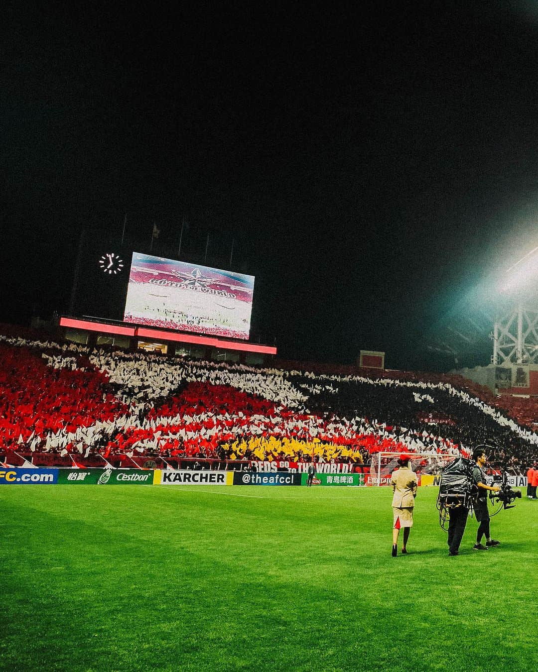 Ｊリーグさんのインスタグラム写真 - (ＪリーグInstagram)「#ACL2022 決勝 第2戦まで、あと2日🔥  ACL決勝の浦和レッズファン・サポーターによるビジュアルサポートを写真で振り返ります♦️  #浦和レッズ #urawareds  #AFCChampionsLeague #ACL #ACLFinal #ACL2007 #ACL2017 #ACL2019 #BEYONDアジア最強   #Jリーグ #jleague #サッカー #soccer #football」5月4日 20時00分 - jleaguejp